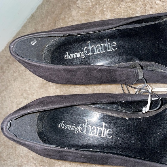 Charming Charlie's Pump Black Pumps With Gold Accents-Size 8 Suede - Picture 5 of 10